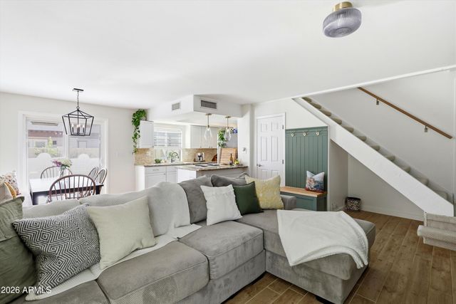 8630 S 51ST Street 3, Phoenix, AZ 85044