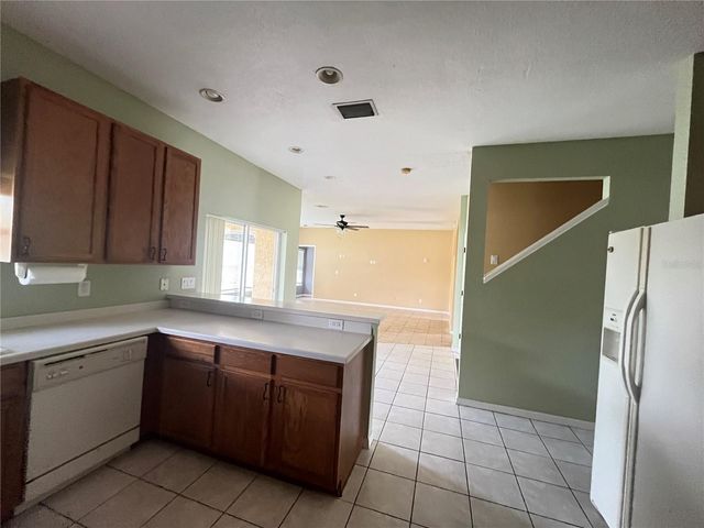 6139 46TH STREET E, Bradenton, FL 34203