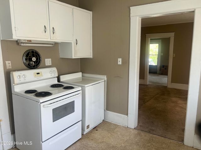 702 W Walnut Street, Goldsboro, NC 27530