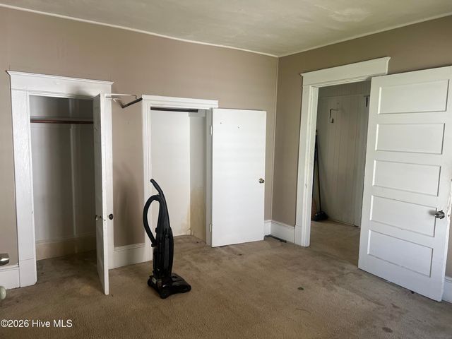 702 W Walnut Street, Goldsboro, NC 27530