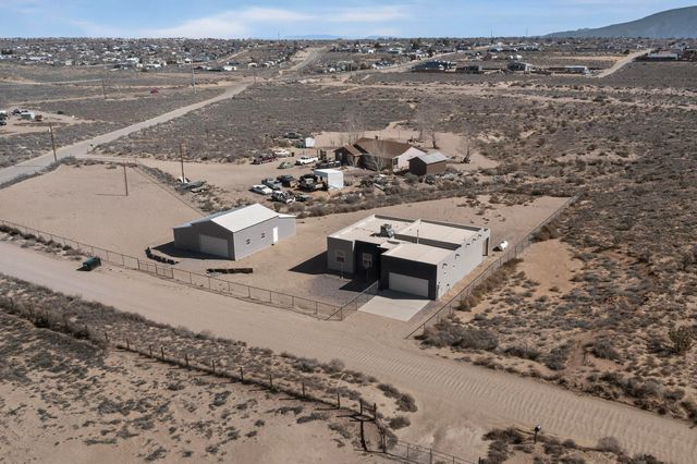 890 Idalia Road SW, Rio Rancho, NM 87124