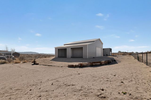 890 Idalia Road SW, Rio Rancho, NM 87124