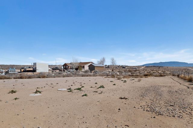 890 Idalia Road SW, Rio Rancho, NM 87124