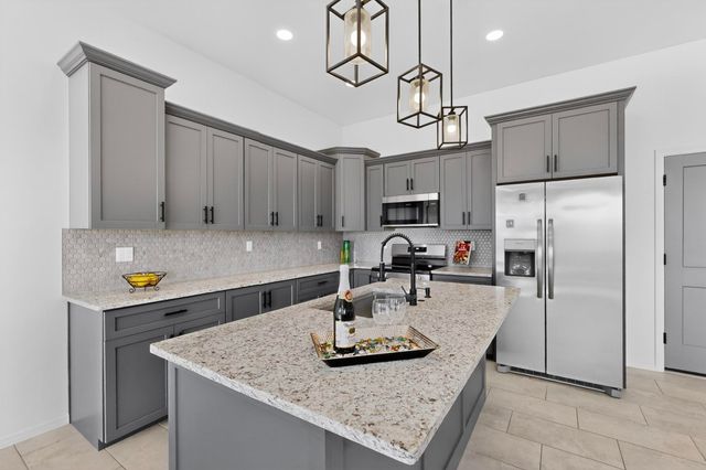 890 Idalia Road SW, Rio Rancho, NM 87124