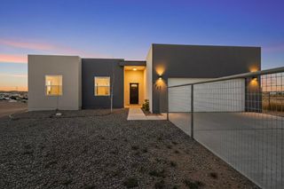 890 Idalia Road SW, Rio Rancho, NM 87124