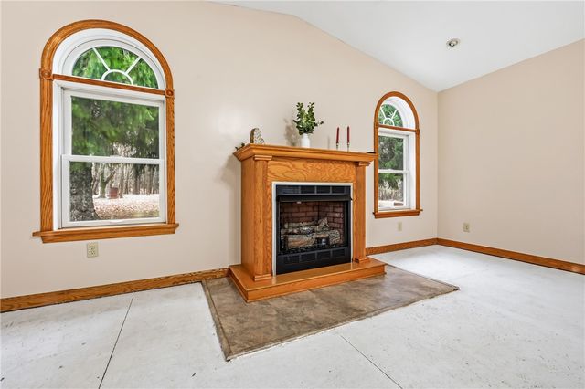 3451 E State Rd, Shenango, PA 16134