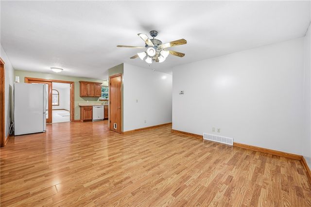 3451 E State Rd, Shenango, PA 16134