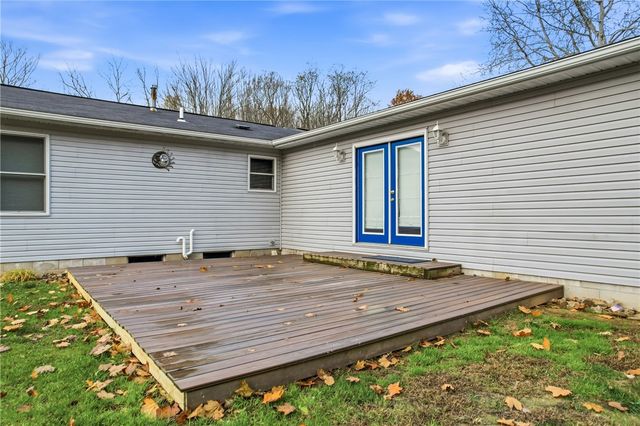 3451 E State Rd, Shenango, PA 16134