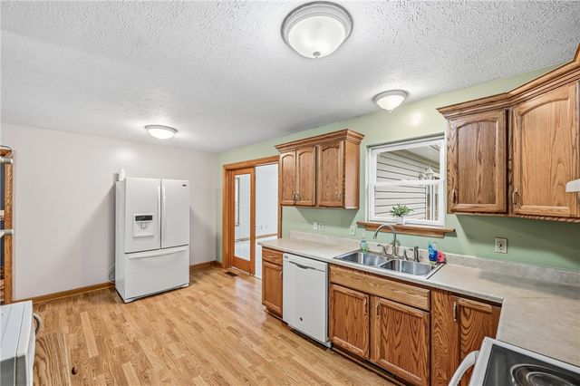 3451 E State Rd, Shenango, PA 16134