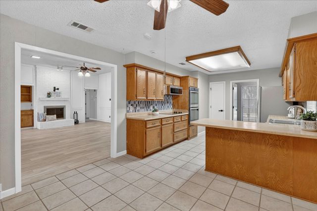 900 E Berkeley Drive, Richardson, TX 75081