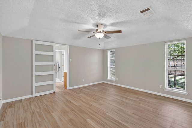 900 E Berkeley Drive, Richardson, TX 75081