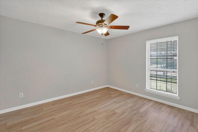 900 E Berkeley Drive, Richardson, TX 75081