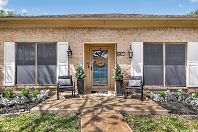 900 E Berkeley Drive, Richardson, TX 75081