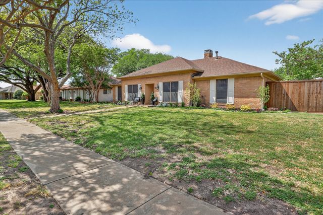 900 E Berkeley Drive, Richardson, TX 75081