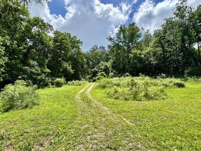 269 Strawberry Road, Monticello, KY 42633