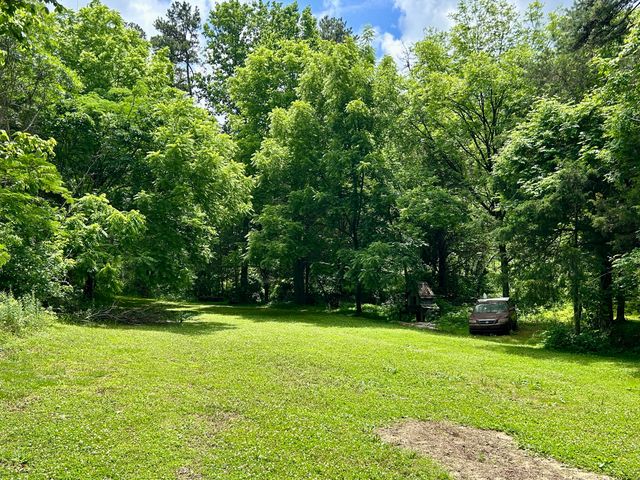269 Strawberry Road, Monticello, KY 42633
