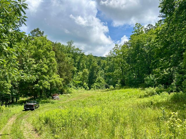 269 Strawberry Road, Monticello, KY 42633