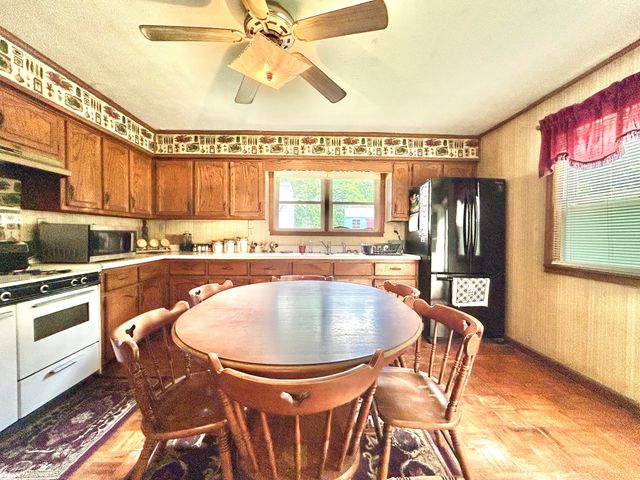 269 Strawberry Road, Monticello, KY 42633
