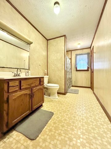 269 Strawberry Road, Monticello, KY 42633