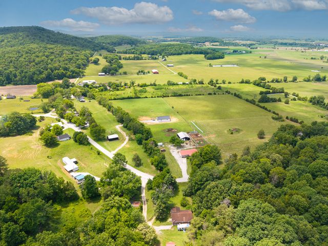 269 Strawberry Road, Monticello, KY 42633