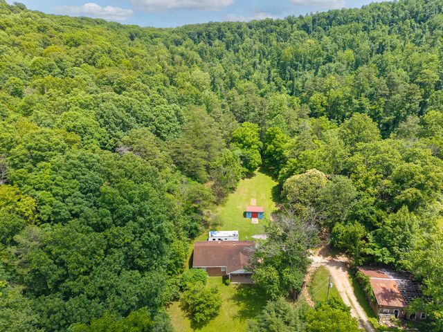 269 Strawberry Road, Monticello, KY 42633