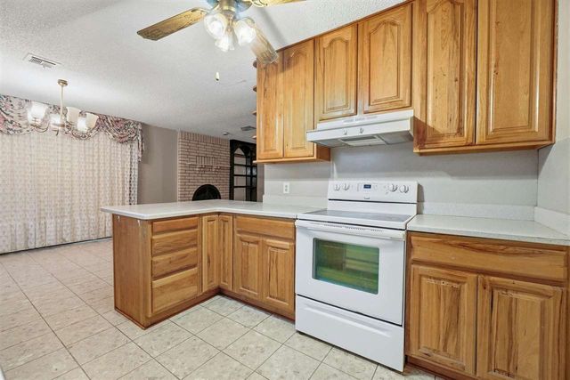 6901 SW Beta Ave, Lawton, OK 73505