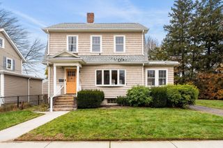 188 Samoset Ave, Quincy, MA 02169