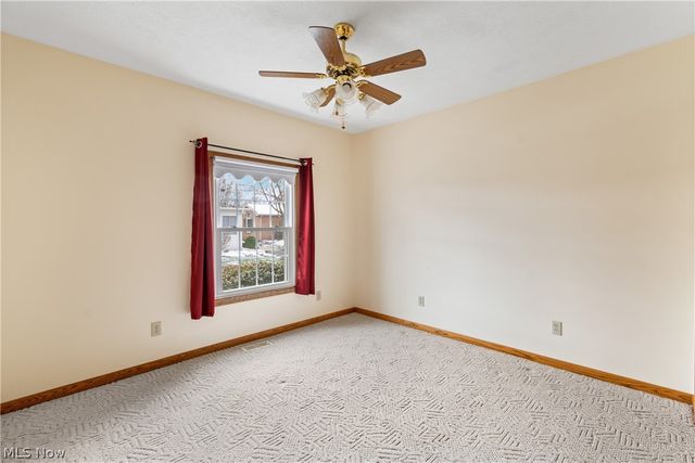 1529 Rhine River Road NW, Uniontown, OH 44685