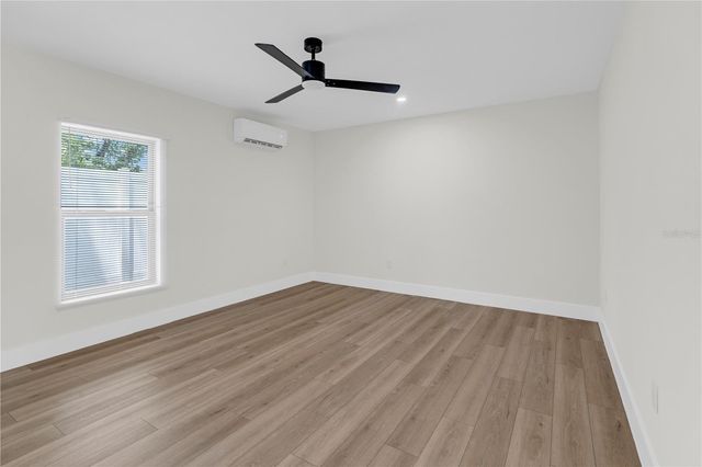 3440 17TH STREET N, St Petersburg, FL 33713