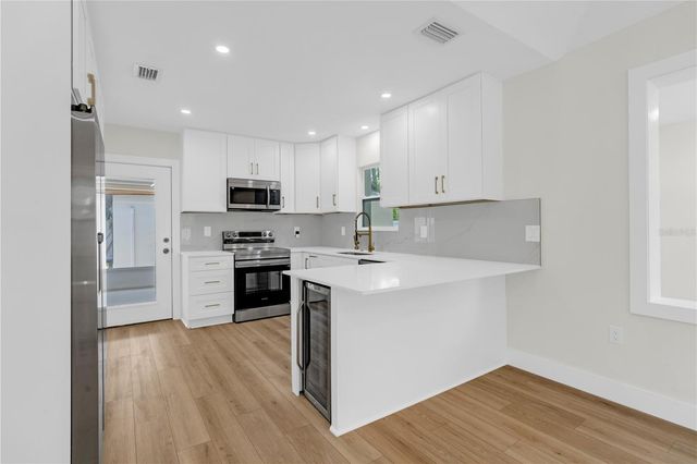 3440 17TH STREET N, St Petersburg, FL 33713