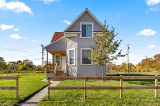 1973 E Grand Unit B Boulevard, Detroit, MI 48211