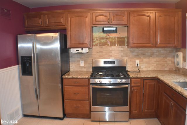21360 Remick Street, Clinton Twp, MI 48036
