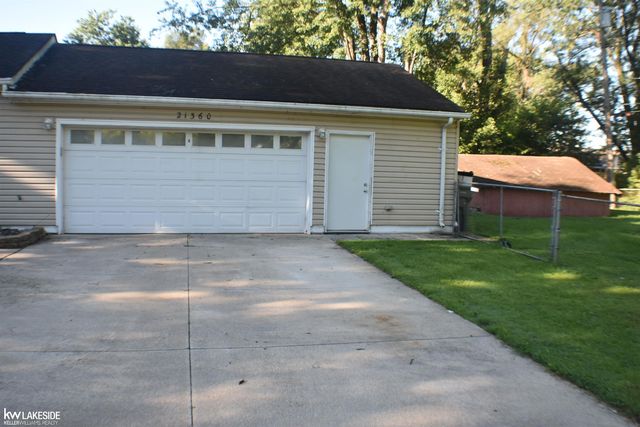 21360 Remick Street, Clinton Twp, MI 48036