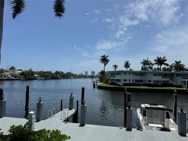 508 Hendricks Isle 10, Fort Lauderdale, FL 33301
