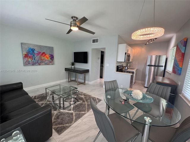 508 Hendricks Isle 10, Fort Lauderdale, FL 33301