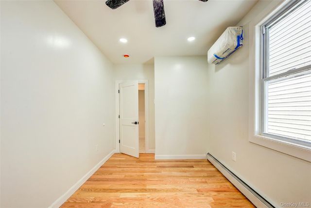 130-37 92nd Avenue, Richmond Hill, NY 11418