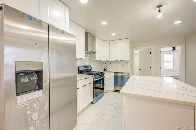 130-37 92nd Avenue, Richmond Hill, NY 11418