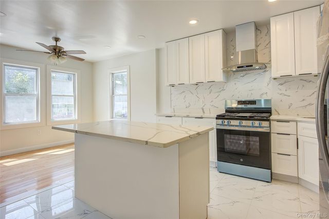 130-37 92nd Avenue, Richmond Hill, NY 11418