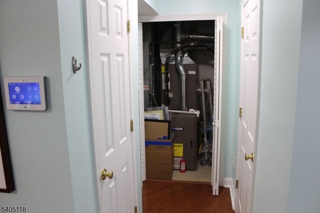 2002 S Branch Dr 2002, Readington Twp., NJ 08889