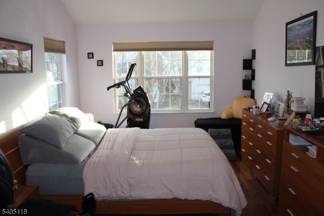 2002 S Branch Dr 2002, Readington Twp., NJ 08889