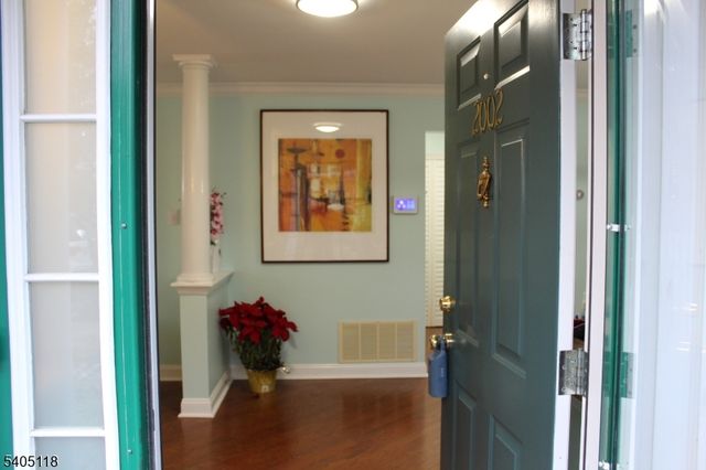 2002 S Branch Dr 2002, Readington Twp., NJ 08889