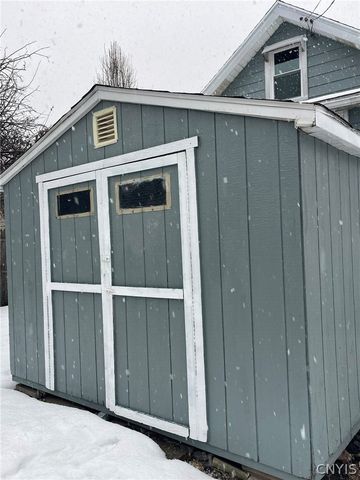 132 Lind Avenue, Salina, NY 13211