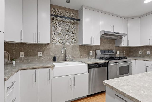 417 Frazier Ave # 303, Chattanooga, TN 37405