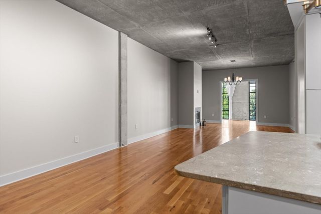 417 Frazier Ave # 303, Chattanooga, TN 37405