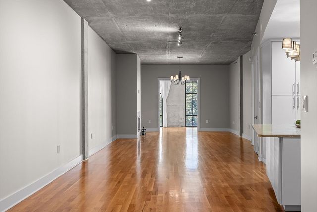 417 Frazier Ave # 303, Chattanooga, TN 37405