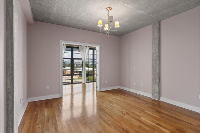 417 Frazier Ave # 303, Chattanooga, TN 37405