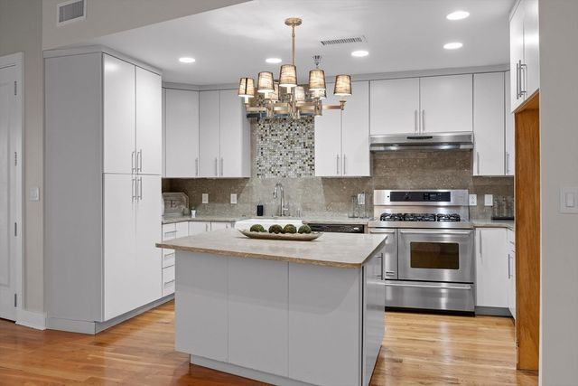 417 Frazier Ave # 303, Chattanooga, TN 37405