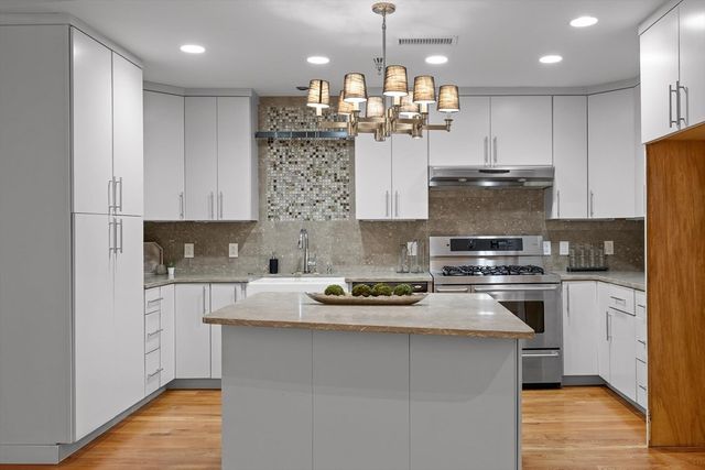 417 Frazier Ave # 303, Chattanooga, TN 37405