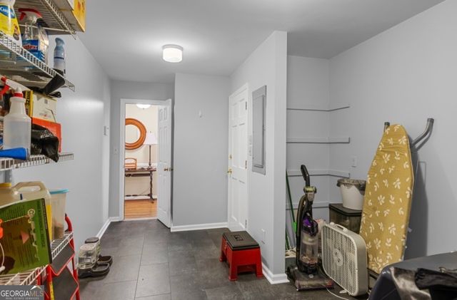 1776 Wax Road SE, Silver Creek, GA 30173