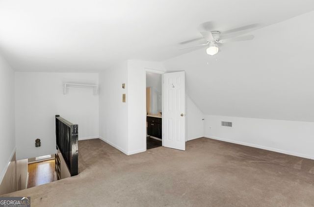 1776 Wax Road SE, Silver Creek, GA 30173